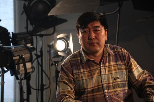 Д.Золбаяр: Хар бараан дунд ч гэсэн цэцэг ургадаг